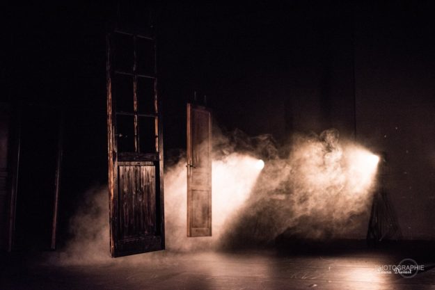 Marie-Pierre Genovese dans photos Issue