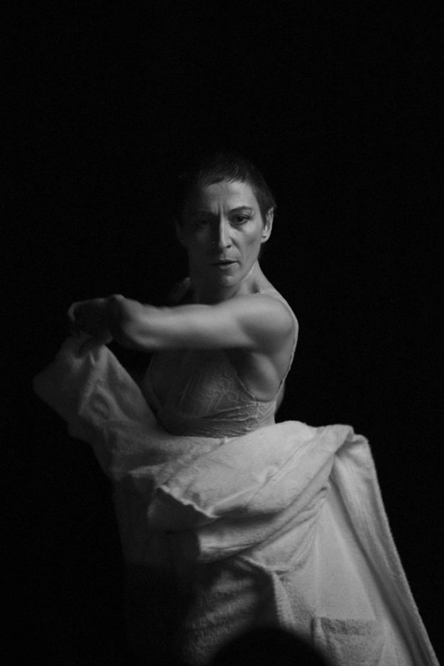 Marie-Pierre Genovese ANDC au 402 Photos DAgius