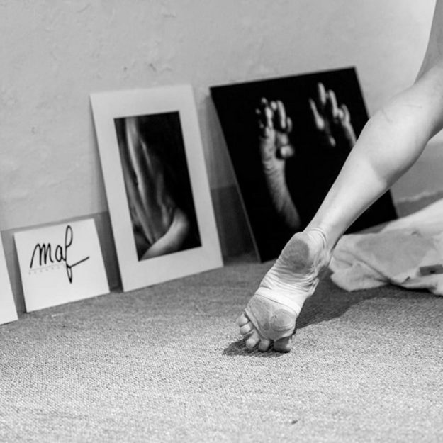 Marie-Pierre Genovese Performance Arles Juillet Photos